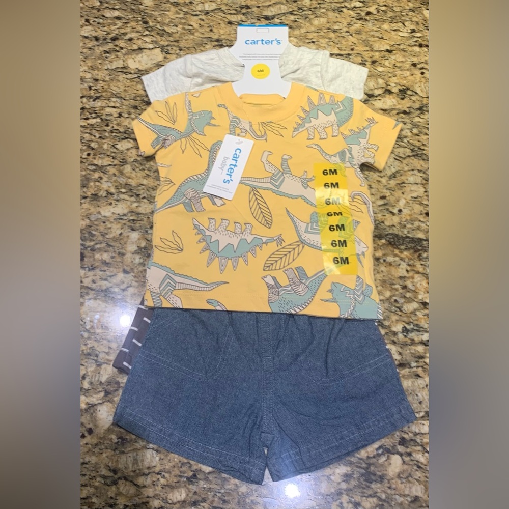 Carters 4 piece set